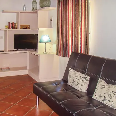 Amazing In El With Kitchen Holiday home *